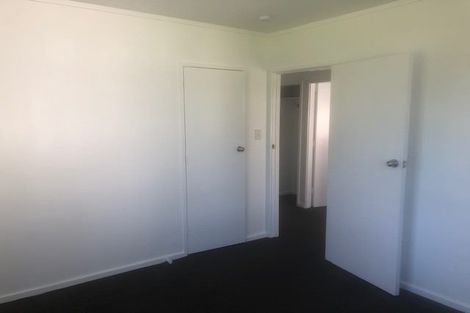Photo of property in 9 Kotuku Street, Te Atatu Peninsula, Auckland, 0610