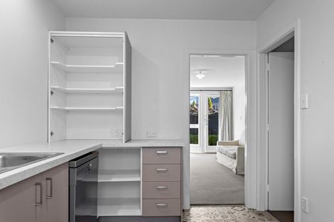 Photo of property in 3/135 Aikmans Road, Merivale, Christchurch, 8014