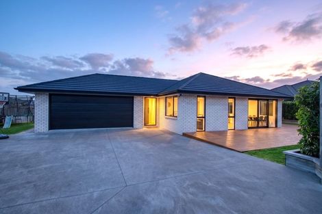 Photo of property in 12 Ohau Crescent, Tikipunga, Whangarei, 0112