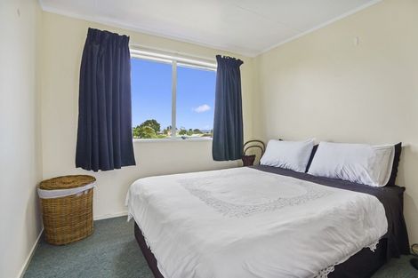 Photo of property in 2 Ngaparaoa Drive, Maketu, 3189