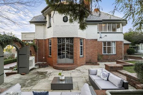 Photo of property in 14 Sheen Street, Roslyn, Dunedin, 9010