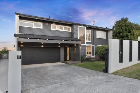 Photo of property in 131 Churchill Road, Rothesay Bay, Auckland, 0630