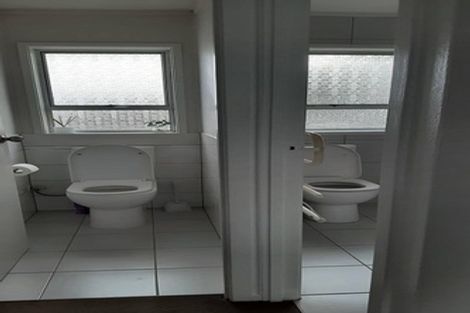 Photo of property in 2/127 Portage Road, New Lynn, Auckland, 0600