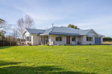 Photo of property in 15 Campbell Drive, Martinborough, 5711