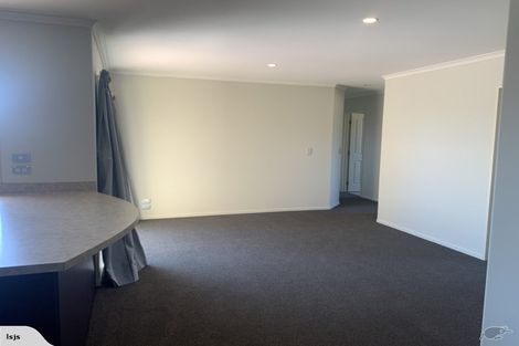 Photo of property in 6 Peel Close, Rolleston, 7614