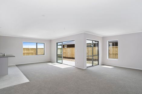Photo of property in 26 Kahuparere Crescent, Pyes Pa, Tauranga, 3112