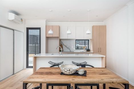 Photo of property in 3 Te One Place, Redwood, Christchurch, 8051