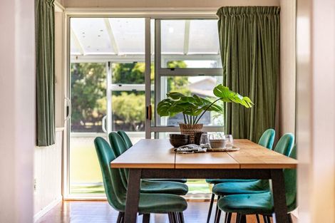 Photo of property in 10 Mimihau Grove, Wainuiomata, Lower Hutt, 5014