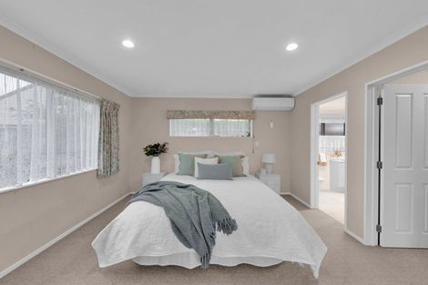 Photo of property in 3 Magellan Rise, Flagstaff, Hamilton, 3210