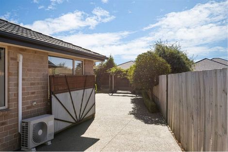 Photo of property in 37 Campion Place, Rolleston, 7614