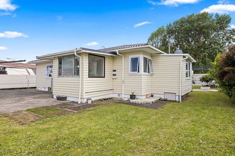 Photo of property in 33 Taka Street, Takanini, 2112