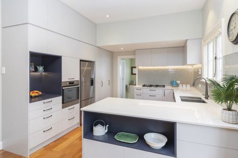 Photo of property in 14 Worsleys Road, Cracroft, Christchurch, 8025