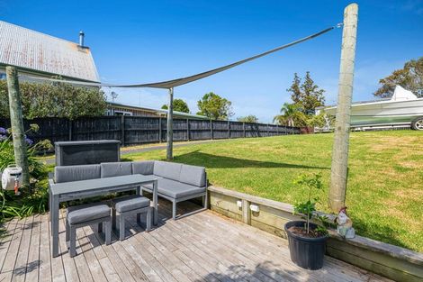 Photo of property in 6 Kauri Road, Stanmore Bay, Whangaparaoa, 0932