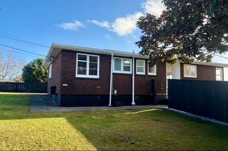 Photo of property in 44 Discovery Place, Marfell, New Plymouth, 4310