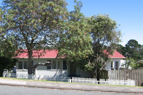 Photo of property in 1/37 Kia Ora Road, Beach Haven, Auckland, 0626