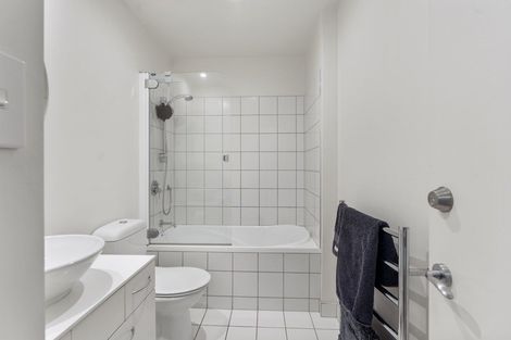 Photo of property in Latitude 41, 10/269 Wakefield Quay, Stepneyville, Nelson, 7010