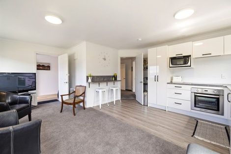 Photo of property in 108 Panorama Terrace, Queenstown, 9300