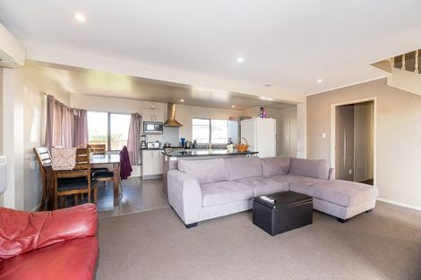 Photo of property in 4 Harvest Drive, Henderson, Auckland, 0612