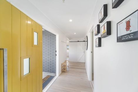 Photo of property in 45 Saint James Street, Richmond Heights, Taupo, 3330