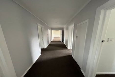 Photo of property in 23 Kaipara Portage Road, Riverhead, 0820