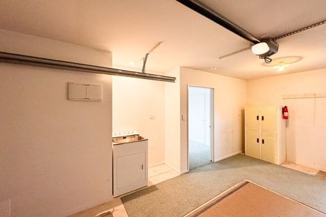 Photo of property in 6 Oakridge Street, Halswell, Christchurch, 8025