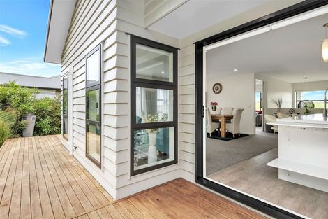 Photo of property in 123 Isabella Drive, Pukekohe, 2120