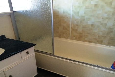 Photo of property in 14 Shaftesbury Street, Avonhead, Christchurch, 8042