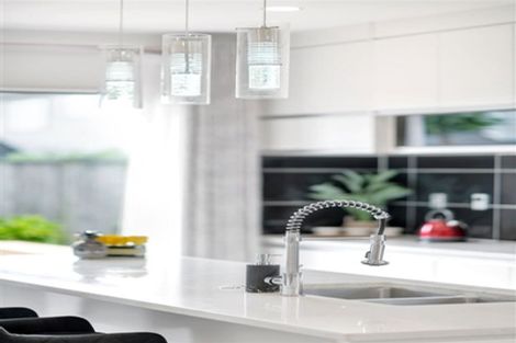 Photo of property in 16 Listack Drive, Flat Bush, Auckland, 2019