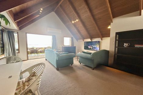 Photo of property in 3/164 Rangatira Road, Beach Haven, Auckland, 0626