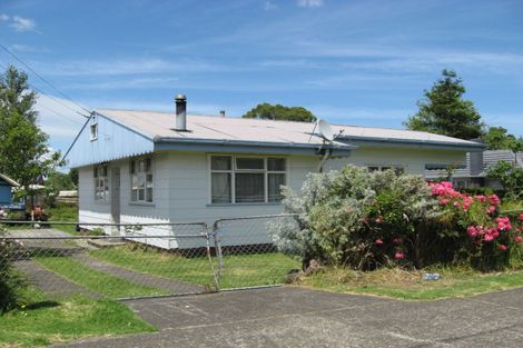Photo of property in 46 Miller Road, Mangere Bridge, Auckland, 2022