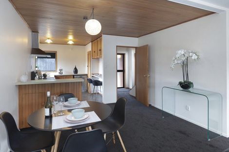 Photo of property in 49 Searells Road, Strowan, Christchurch, 8052