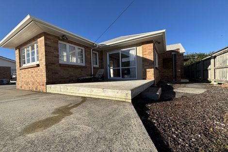 Photo of property in 60 Wellington Street, Pukekohe, 2120