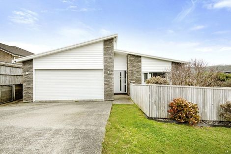 Photo of property in 15 Paparoa Crescent, Aotea, Porirua, 5024