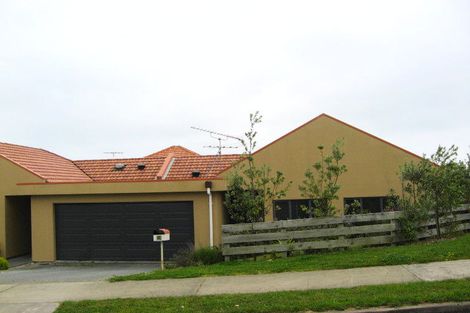 Photo of property in 52 Alec Craig Way, Gulf Harbour, Whangaparaoa, 0930