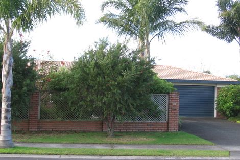 Photo of property in 50 Lakeside Drive, Orewa, 0931