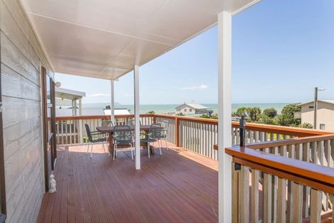 Photo of property in 68 Akitio Esplanade, Akitio, Pongaroa, 4991
