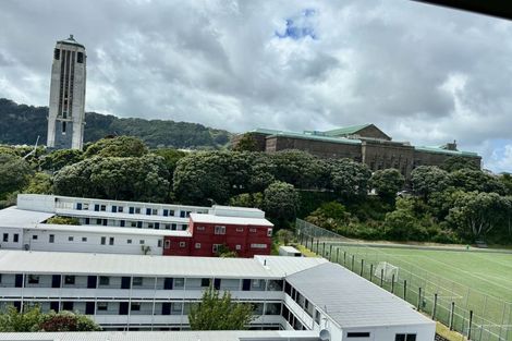 Photo of property in 240 Taranaki Street, Mount Cook, Wellington, 6011