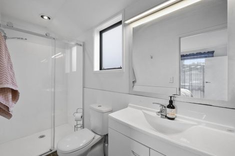 Photo of property in 206a Ngamotu Road, Spotswood, New Plymouth, 4310