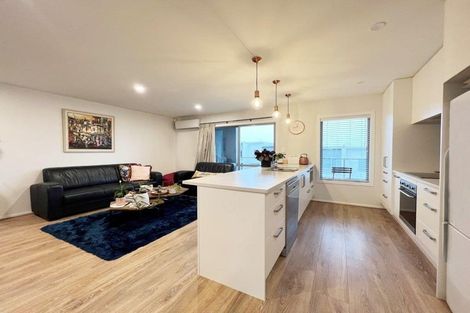 Photo of property in 19u3 Ruakiwi Road, Hamilton Lake, Hamilton, 3204