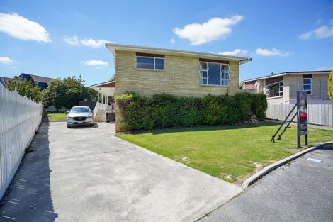 Photo of property in 36 Waterford Drive, Winton, 9720
