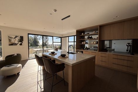 Photo of property in 71 Haven Road, Nelson, 7010