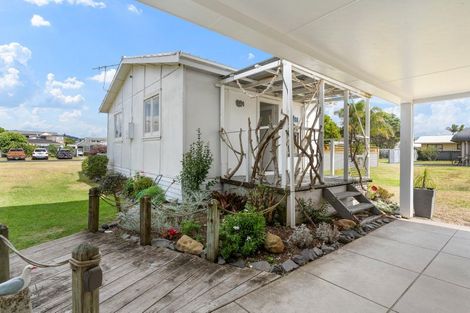 Photo of property in 214 Mary Road, Whangamata, 3620