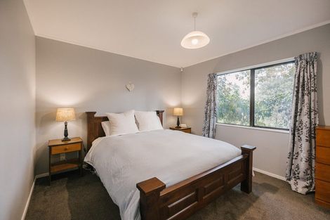 Photo of property in 38 Peppertree Glade, Kelvin Grove, Palmerston North, 4414