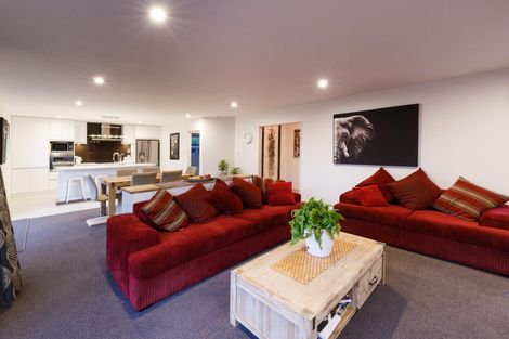 Photo of property in 23 Raglan Avenue, Cloverlea, Palmerston North, 4412