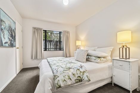 Photo of property in 15 Preston Avenue, Henderson, Auckland, 0610