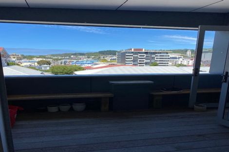 Photo of property in 8u6d Lipman Street, Mount Victoria, Wellington, 6011