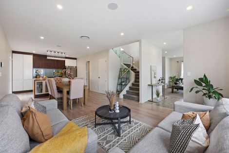 Photo of property in 19 Horsefields Drive, Flat Bush, Auckland, 2019