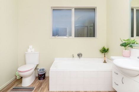 Photo of property in 30a Edmonds Street, Woolston, Christchurch, 8062