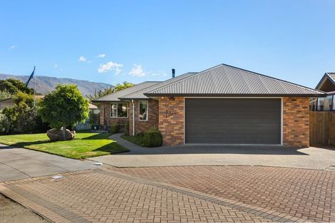 Photo of property in 9 Fenwick Crescent, Cromwell, 9310