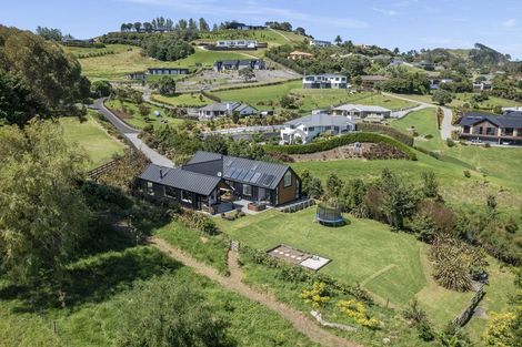Photo of property in 49rb Oceana Drive, Welcome Bay, Tauranga, 3175